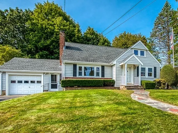 295 Mount Vernon St, Dedham, MA 02026