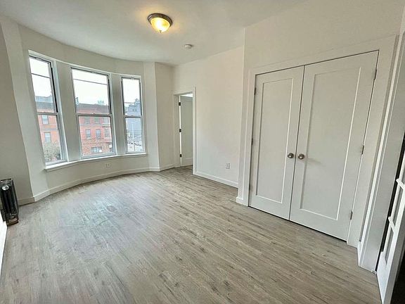4th image of 412 4th Ave #3L