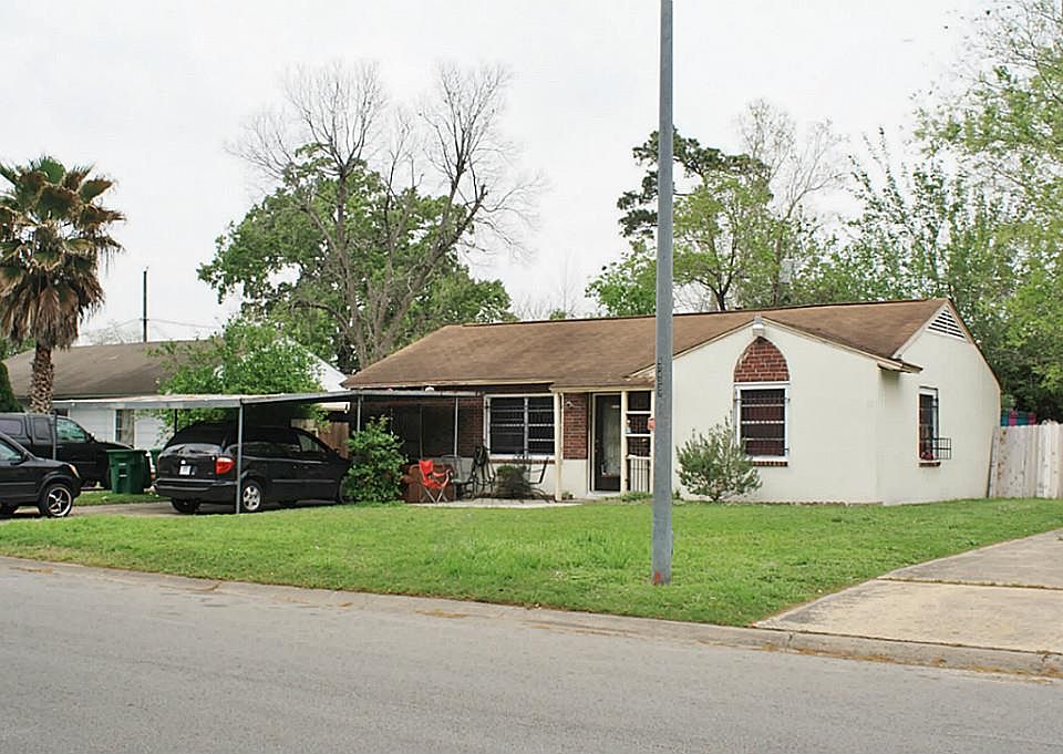 1st image of 7306 Jalna St