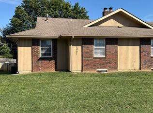 1951 E Battlefield Rd, Springfield, MO 65804