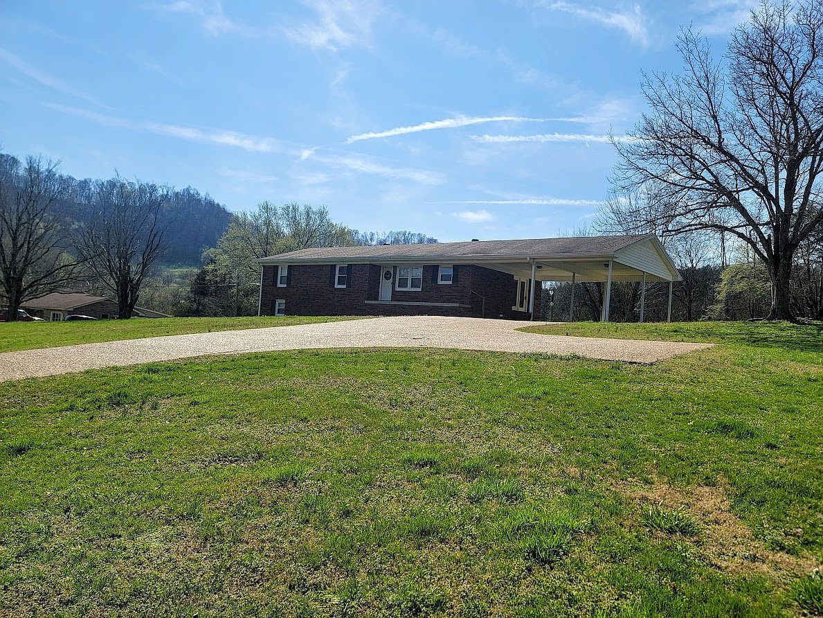 33 Little Creek Rd, Pleasant Shade, TN 37145 Zillow