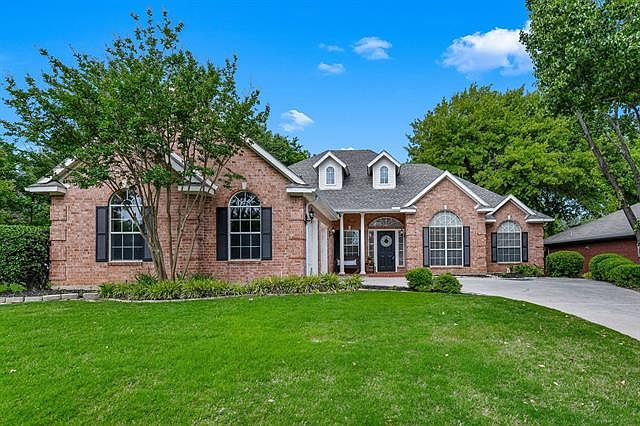 1st image of 4101 Crescent Dr