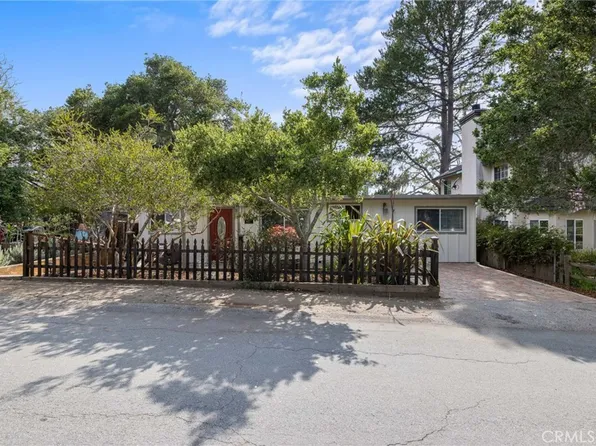 2571 Wilcombe Dr, Cambria, CA 93428