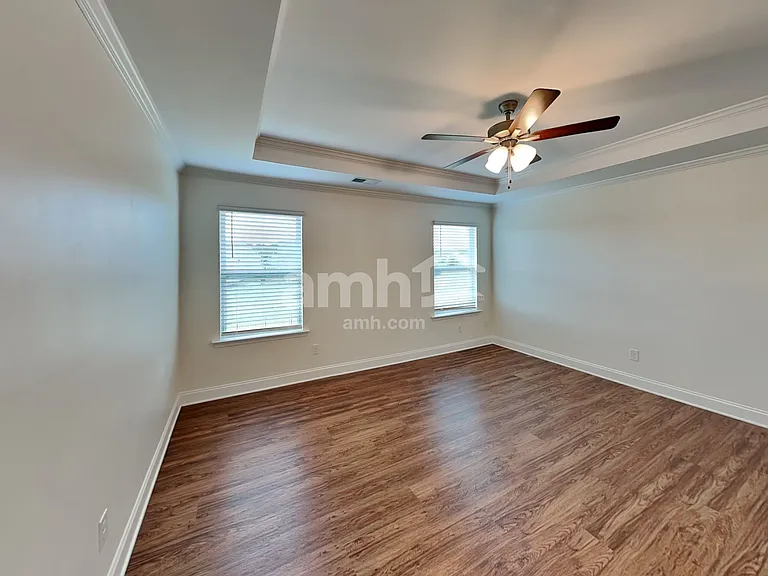 164 Twin River Dr — Photo 11