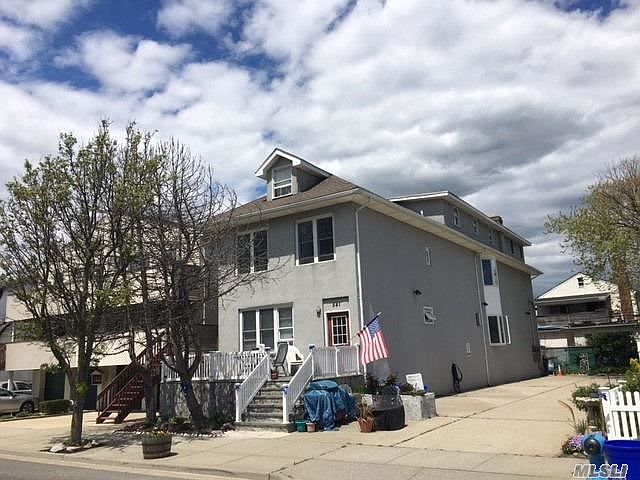 1st image of 541 E Broadway APT 2B