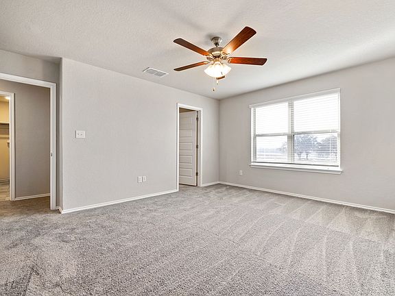 5th image of 268 Kinsley Way