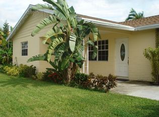 4960 Royal Ct S, West Palm Beach, FL 33415