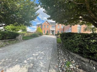 115 Country Club Dr, Moorestown, NJ 08057