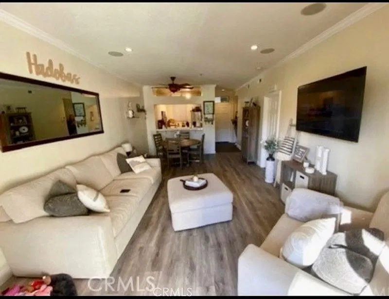 1 bed, 767 sqft, $2,700 — Photo 2