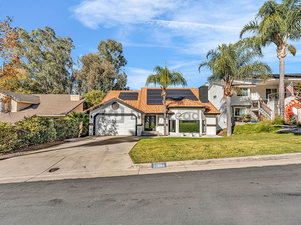 1st image of 22884 Green Pine Dr