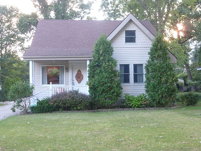 1st image of 164 N Hemlock Ave