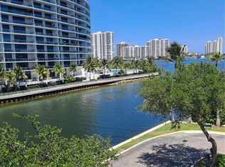 3255 NE 184th St APT 12402, Aventura, FL 33160