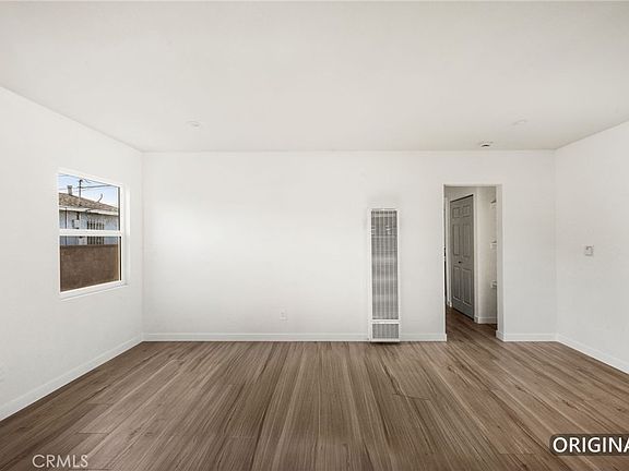 4th image of 2101 W 159th St