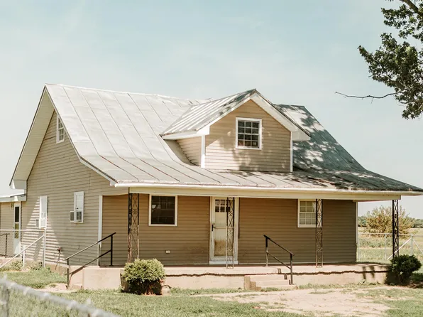 1788 S Boundary Pike, Union City, IN 47390