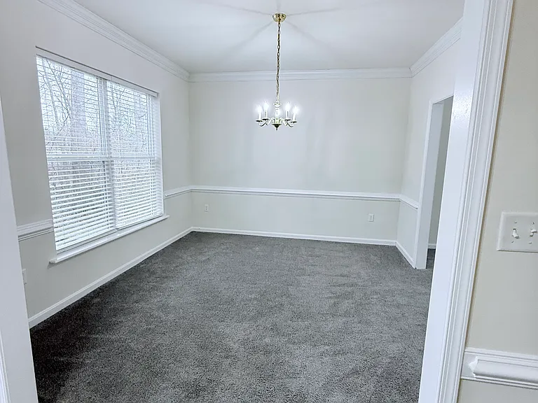 380-438 Channing Dr — Photo 40