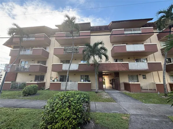 680 Miller Dr, Miami, FL