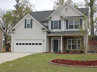 207 Sandstone Dr, Hampton, GA 30228