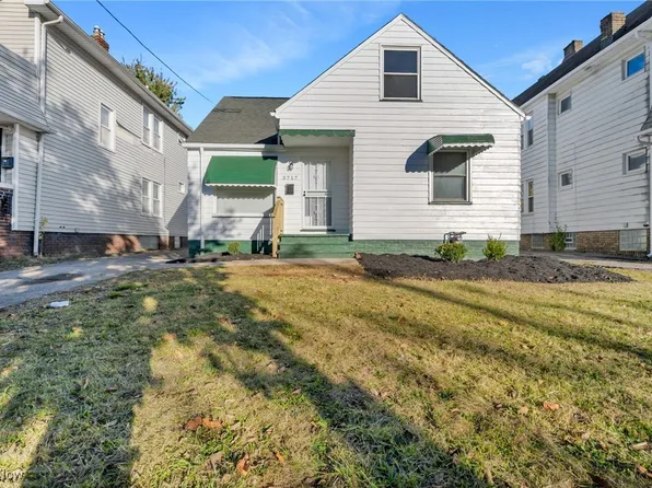 3717 E 151st St, Cleveland, OH 44120