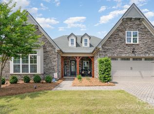 16841 Harbor View Rd, Charlotte, NC 28278