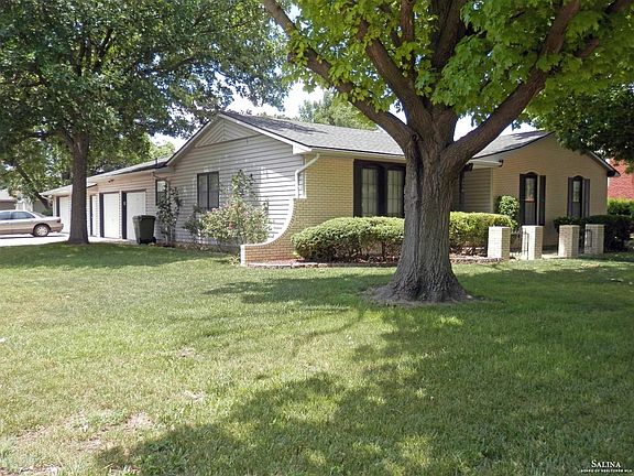 5th image of 2814 Melanie Ln