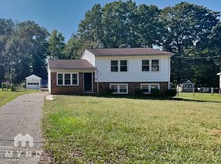 417 Fairfax Dr, Gastonia, NC 28056