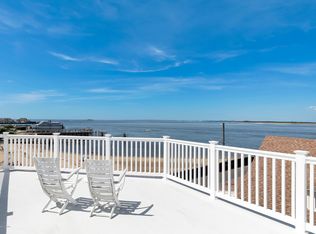 7 Snug Harbor Ave, Highlands, NJ 07732