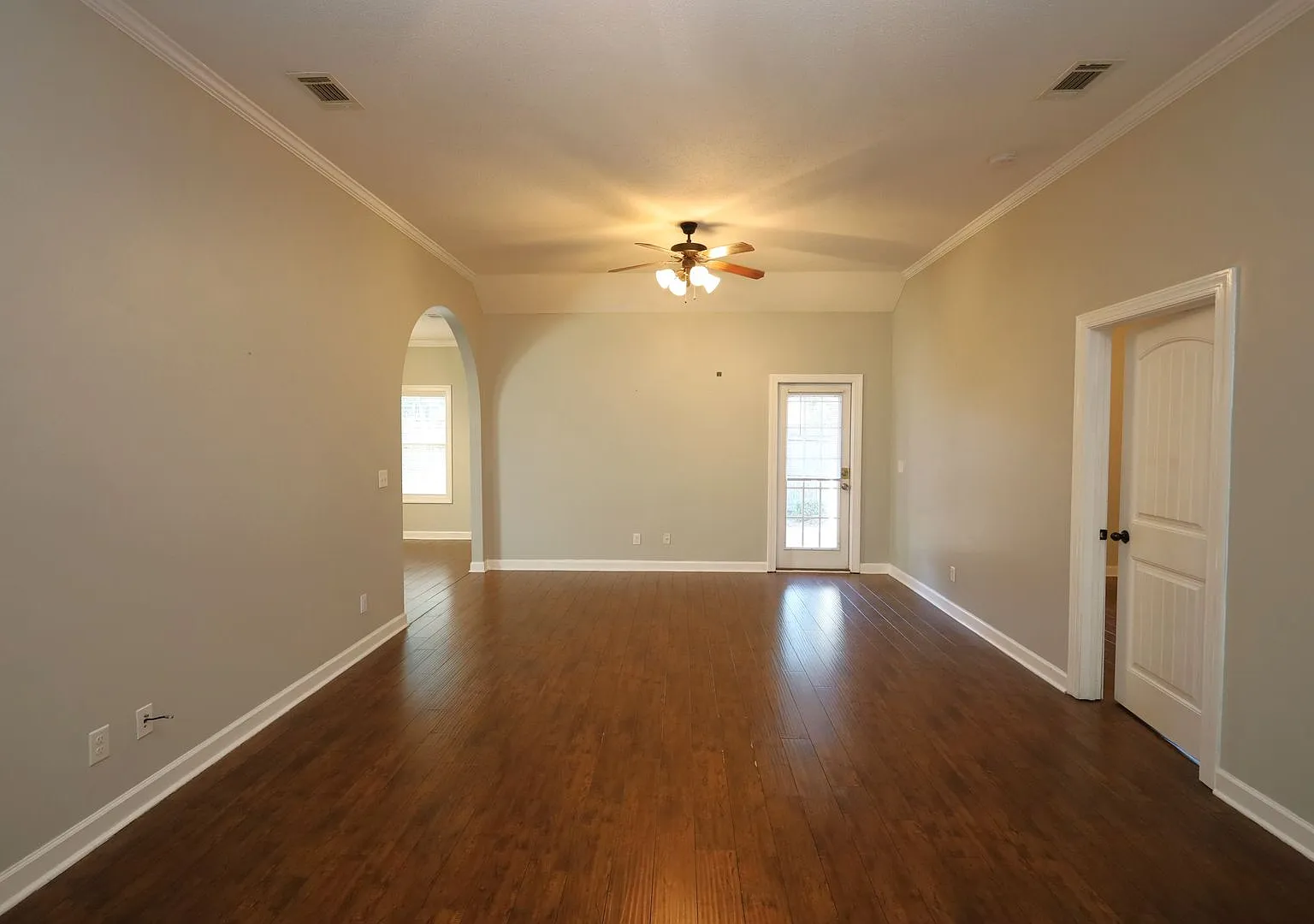 3890 Napa Drive — Photo 2