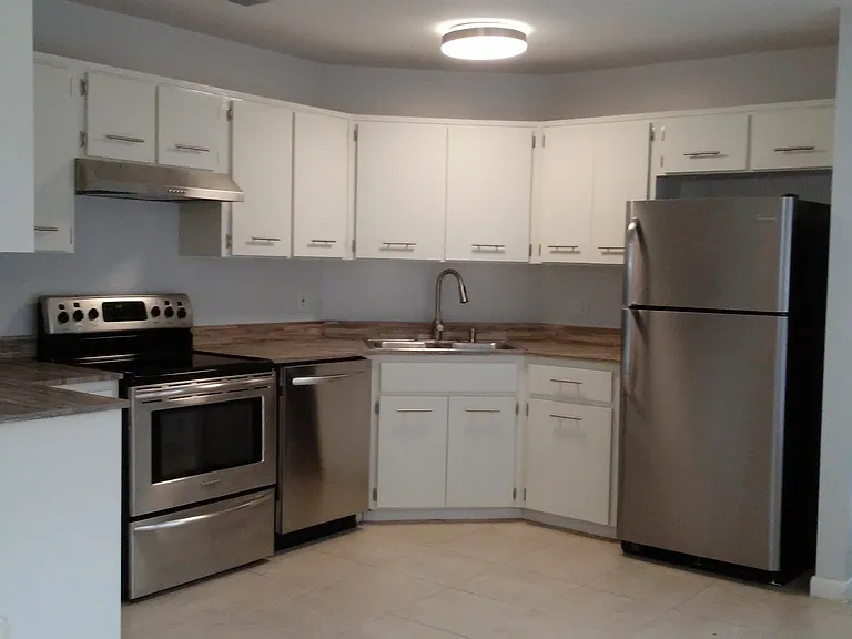 1035 Jodi Ridge Ct — Photo 6