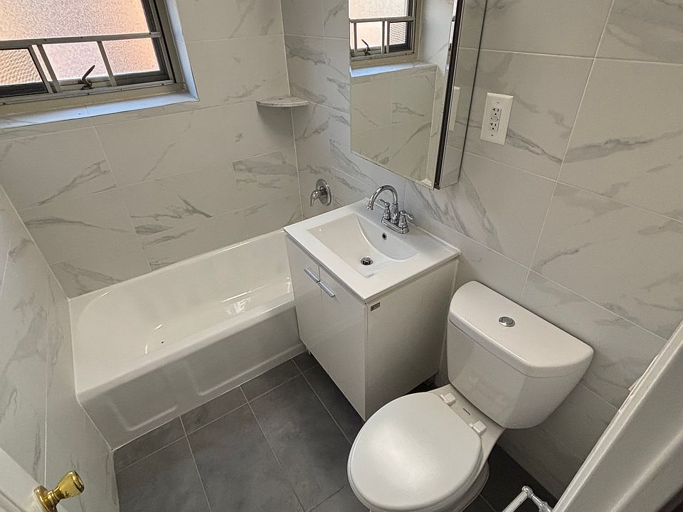 1st image of 194-40 64th Ave APT 3C