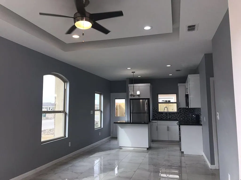 514 Carlisle Ave — Photo 1