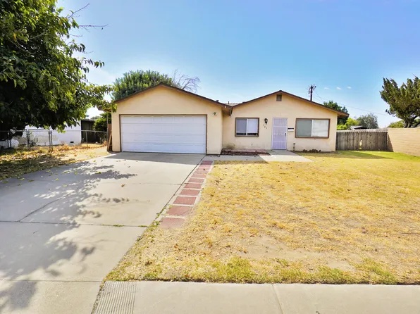 905 E Florinda Street, Hanford, CA 93230