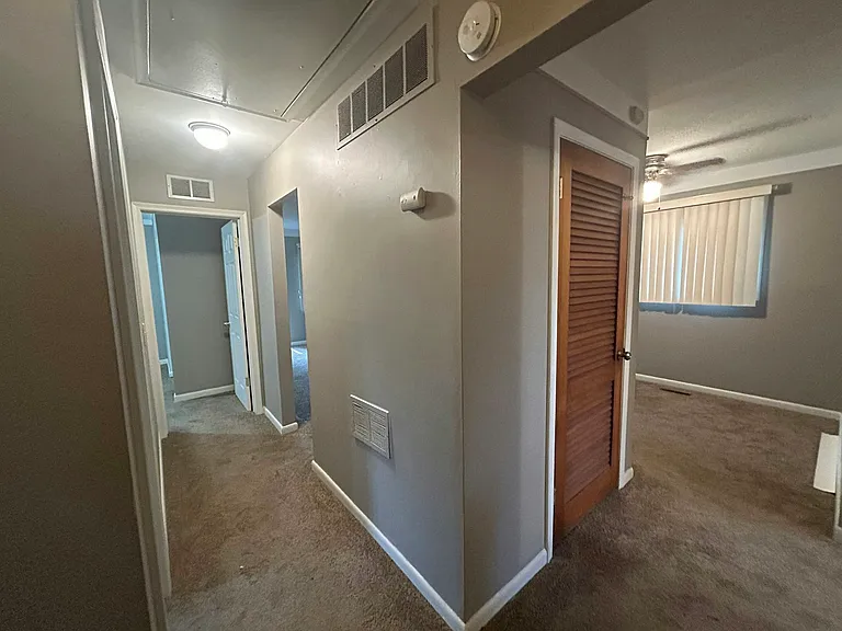 4471 Croissant St — Photo 14