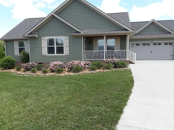 625 Wyndwalker Ln, Cookeville, TN 38506