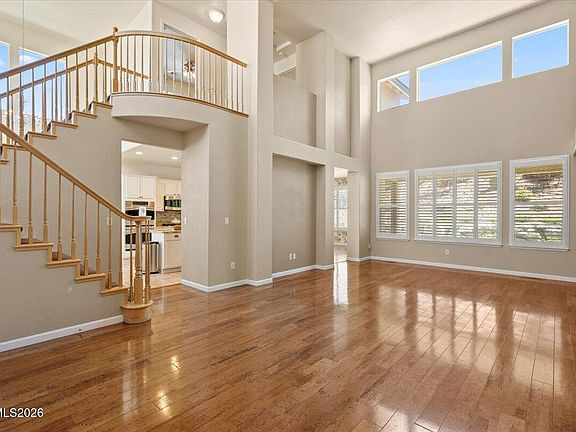 3rd image of 3083 Ten Mile Dr