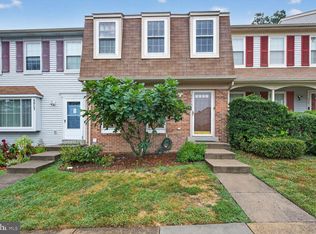 6805 Malton Ct, Centreville, VA 20121