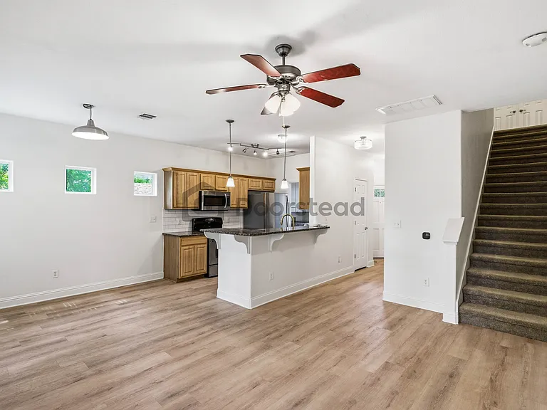 4803 Pecan Springs Rd #B — Photo 5