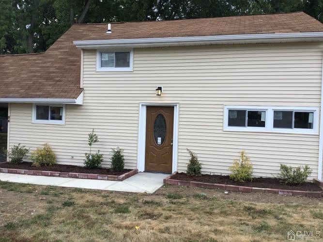 1st image of 56 Southwood Dr