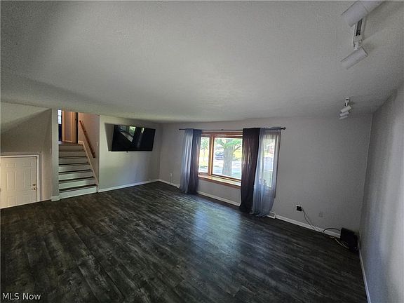 3rd image of 9036 Gettysburg Dr