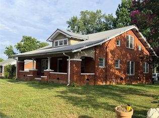 441 Elk Spur St, Elkin, NC 28621
