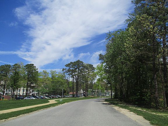 5th image of 60 Arapaho Pl #1818