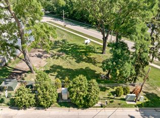 4 Mosedale St, Saint Charles, IL 60174