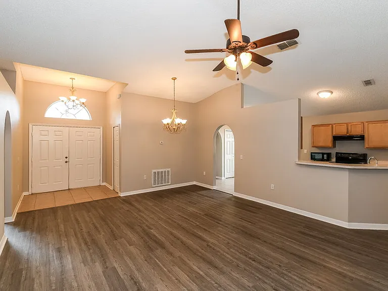 3236 Carlotta Rd — Photo 3