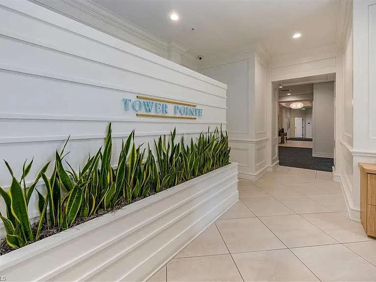 900 Arbor Lake Dr #9-307 — Photo 22