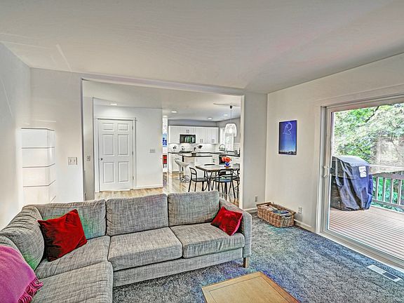 5th image of 17416 NE 20th Ct
