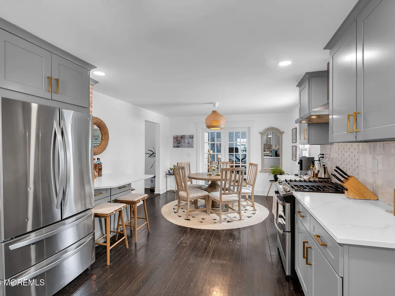 3 bed, 1.5 bath, 1671 sqft, $5,000 — Photo 3