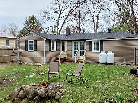 5th image of 6504 Lorraine Ave