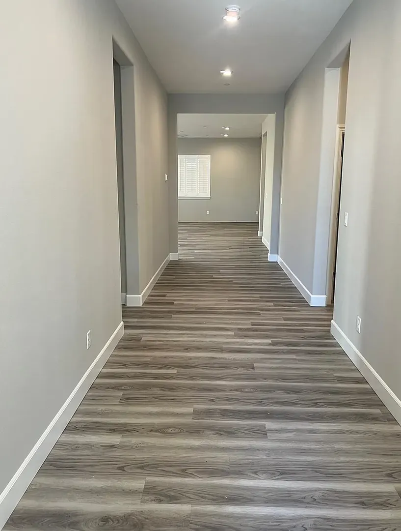 Beautiful 5 bed / 4 bath in Woodland with Solar! — Photo 2