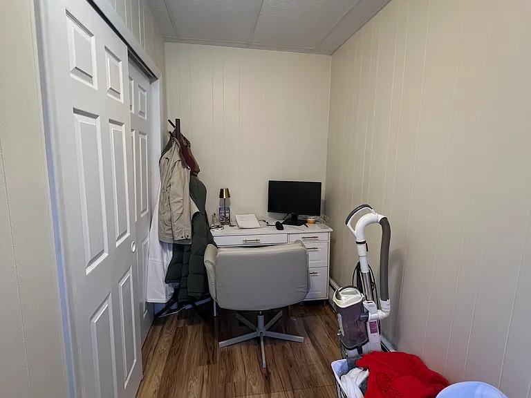 29 Clark St #4 — Photo 19