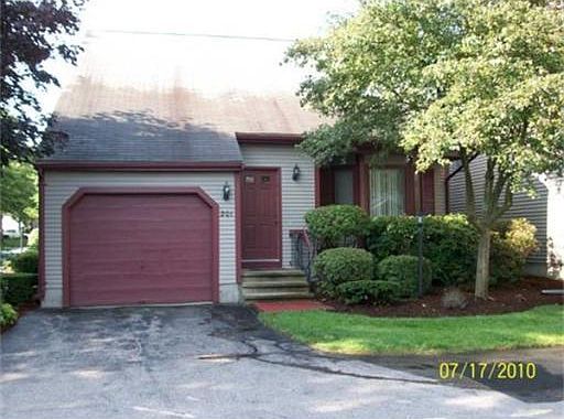 1st image of 201 Copperwood Dr