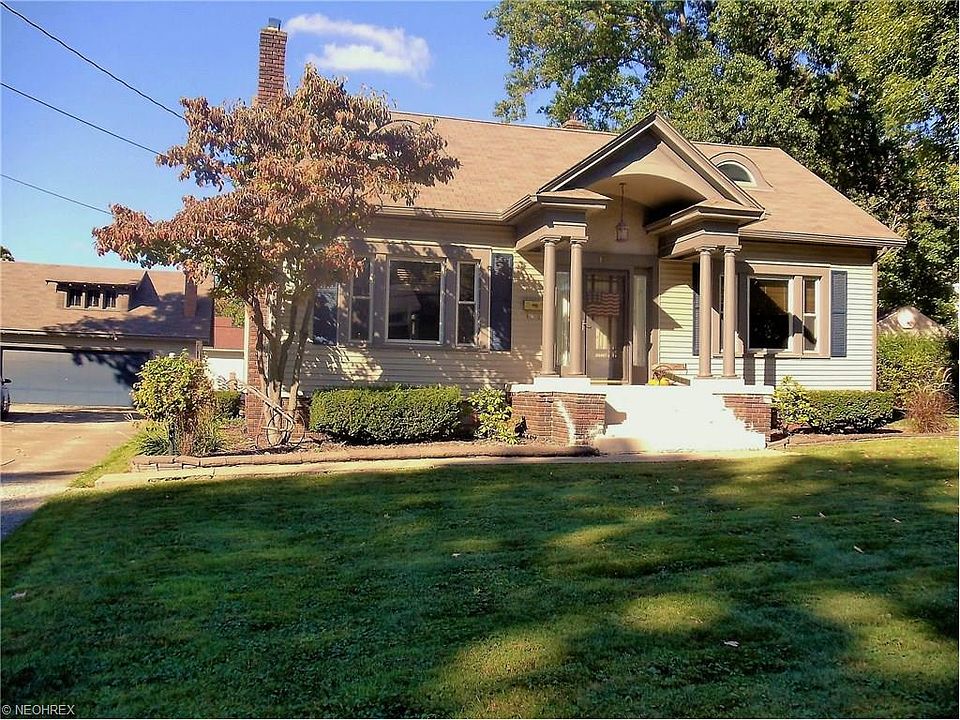 1st image of 150 Meadowbrook Ave